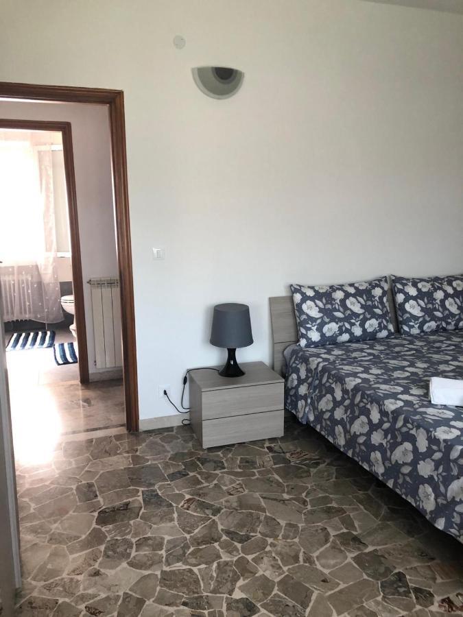 Casa Lucia Apartment Mestre Luaran gambar